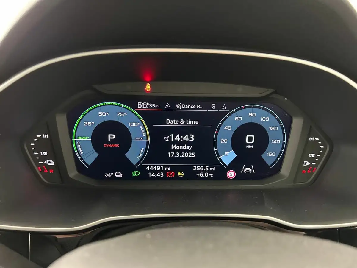 2022-audi-q3-14-45-tfsi-e-black-edition-sportback-big-16