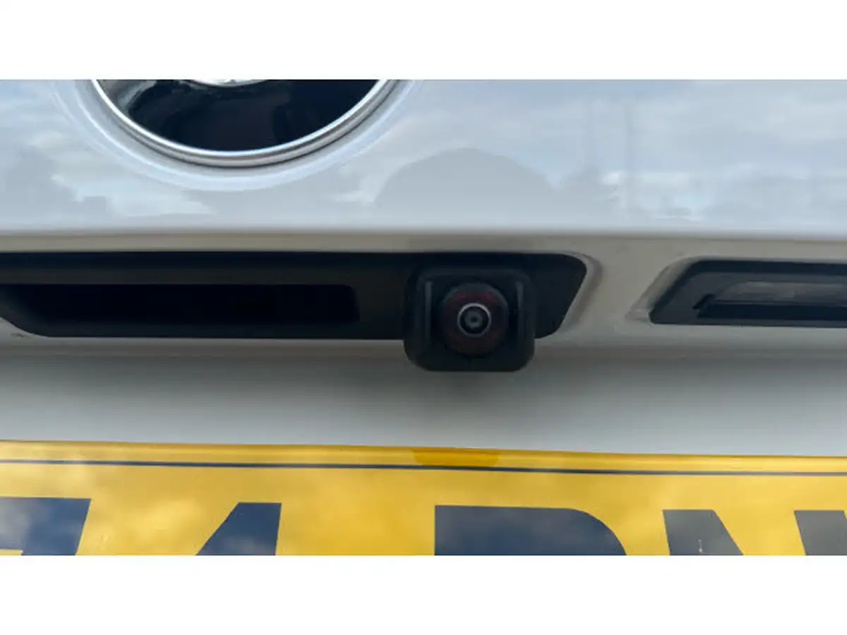 2024-bmw-3-series-20-320i-m-sport-touring-5d-big-30