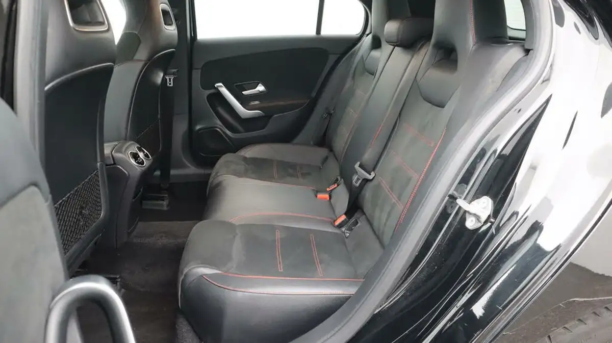 2019-mercedes-benz-a-class-13-a200-amg-line-executive-hatchback-5d-7g-dct-big-16