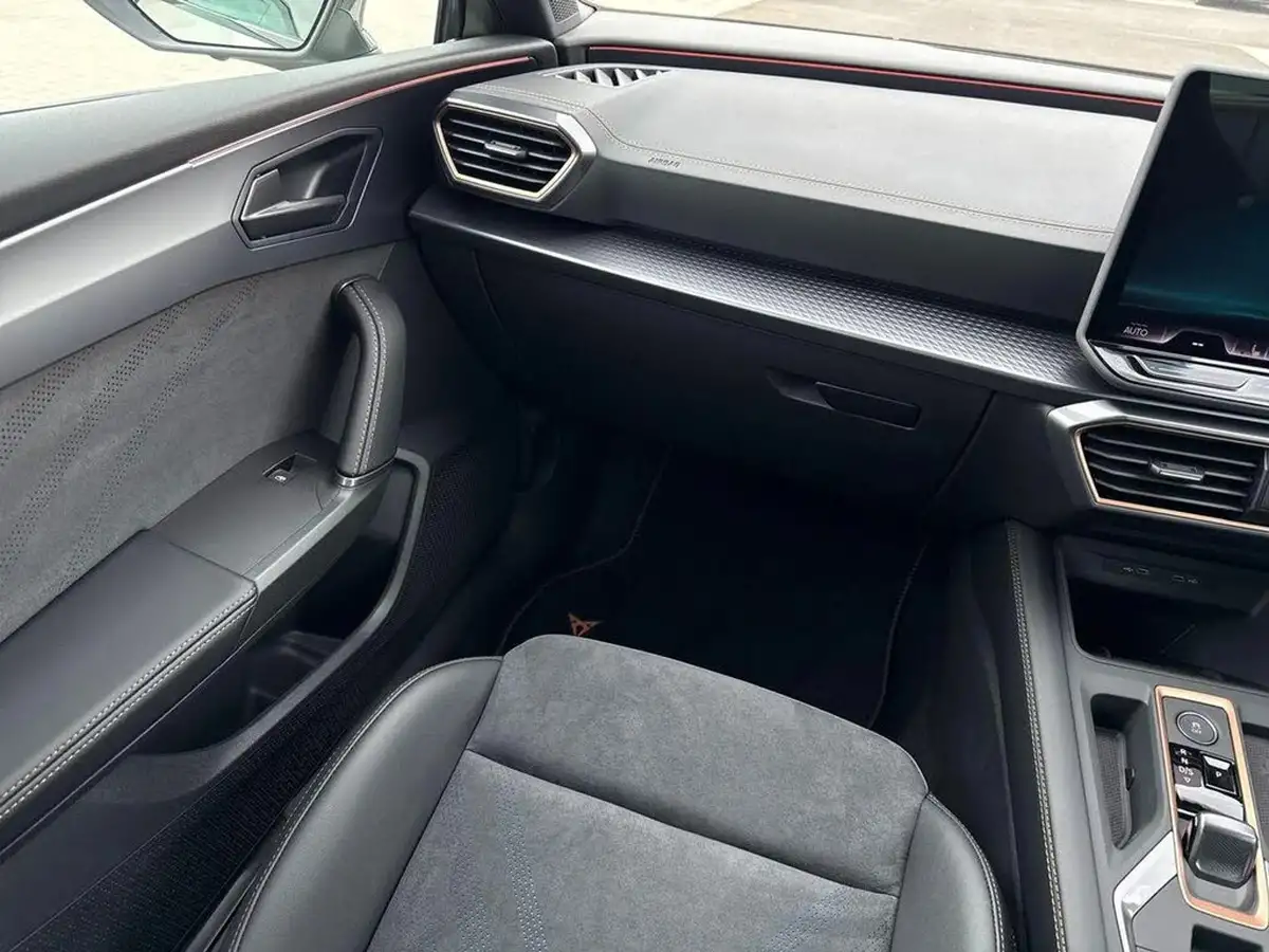 2024-cupra-leon-nf-15-etsi-v2-estate-big-13
