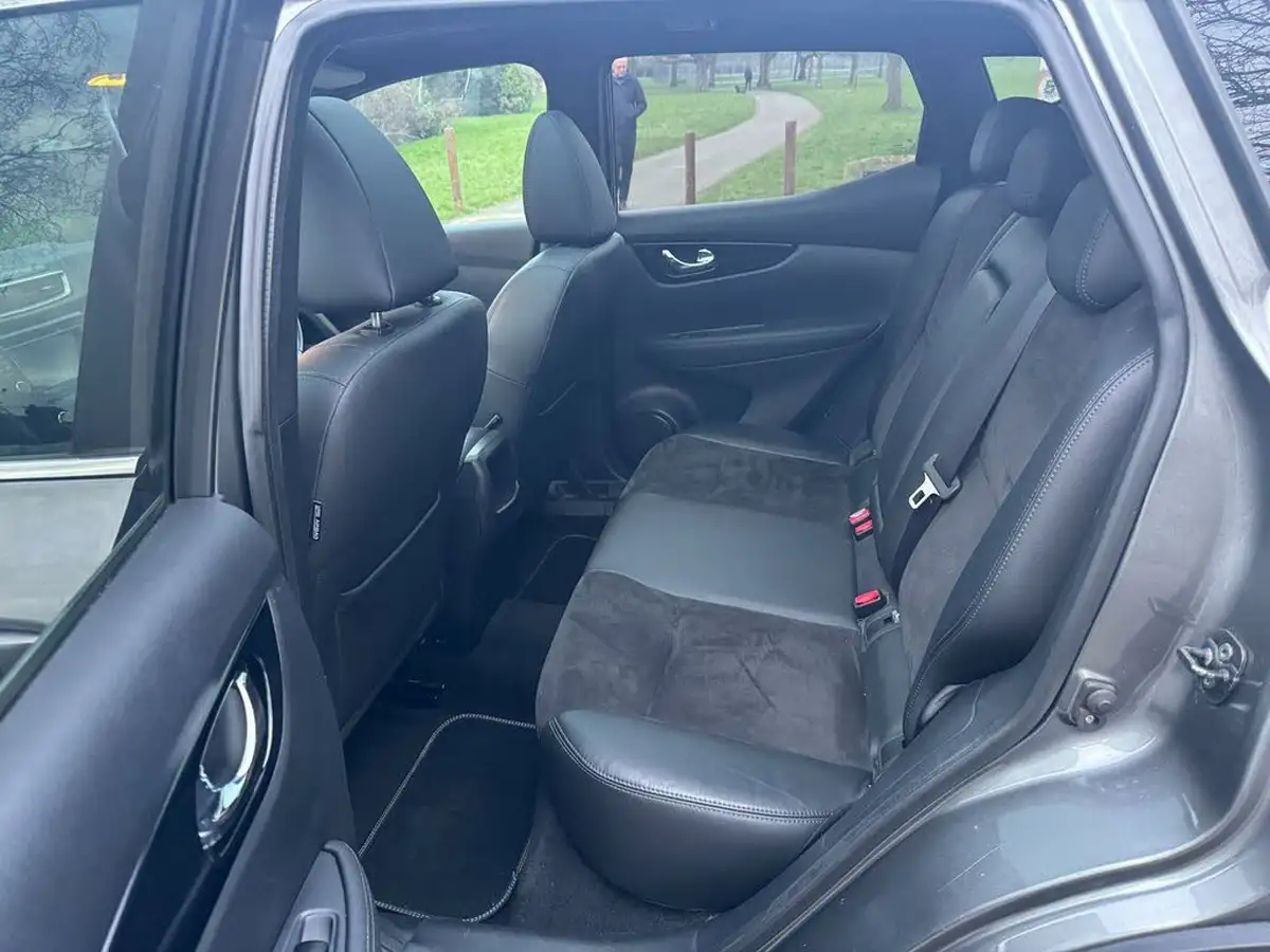 2017-nissan-qashqai-12-dig-t-n-vision-18in-xtronic-cvt-big-24