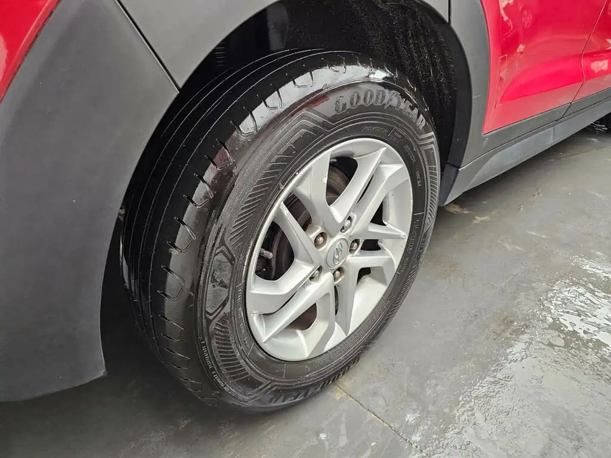 2018-hyundai-tucson-17crdi-blue-drive-s-big-37