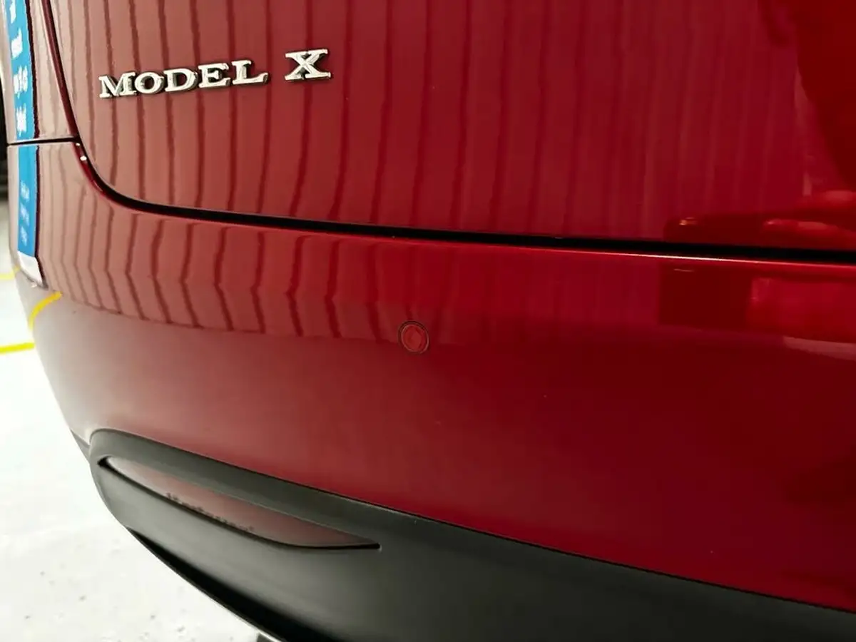 2018-tesla-model-x-e-75d-big-38