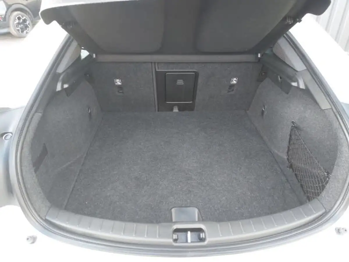 2021-polestar-polestar-2-e-ps2-165kw-standard-single-hatchback-big-7