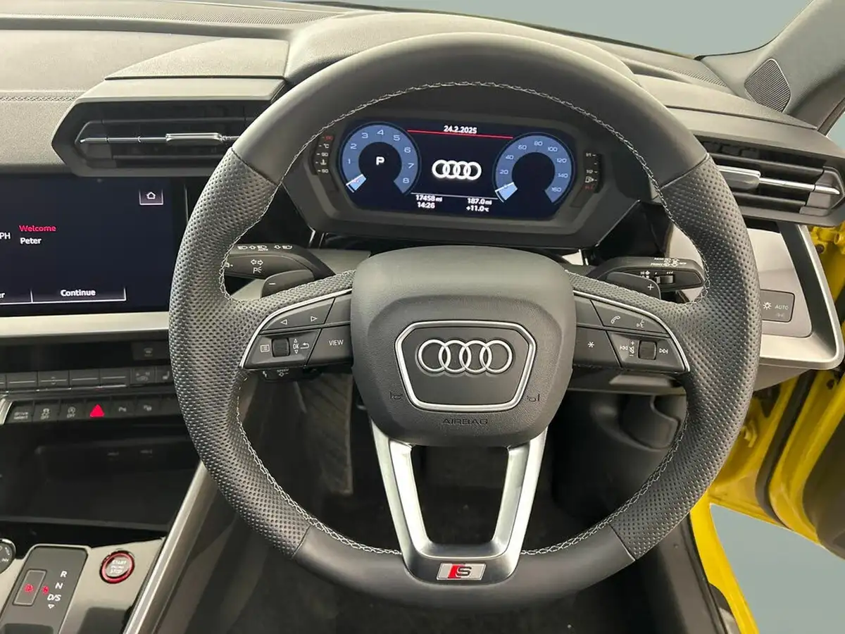 2022-audi-s3-20-tfsi-sportback-5d-big-14