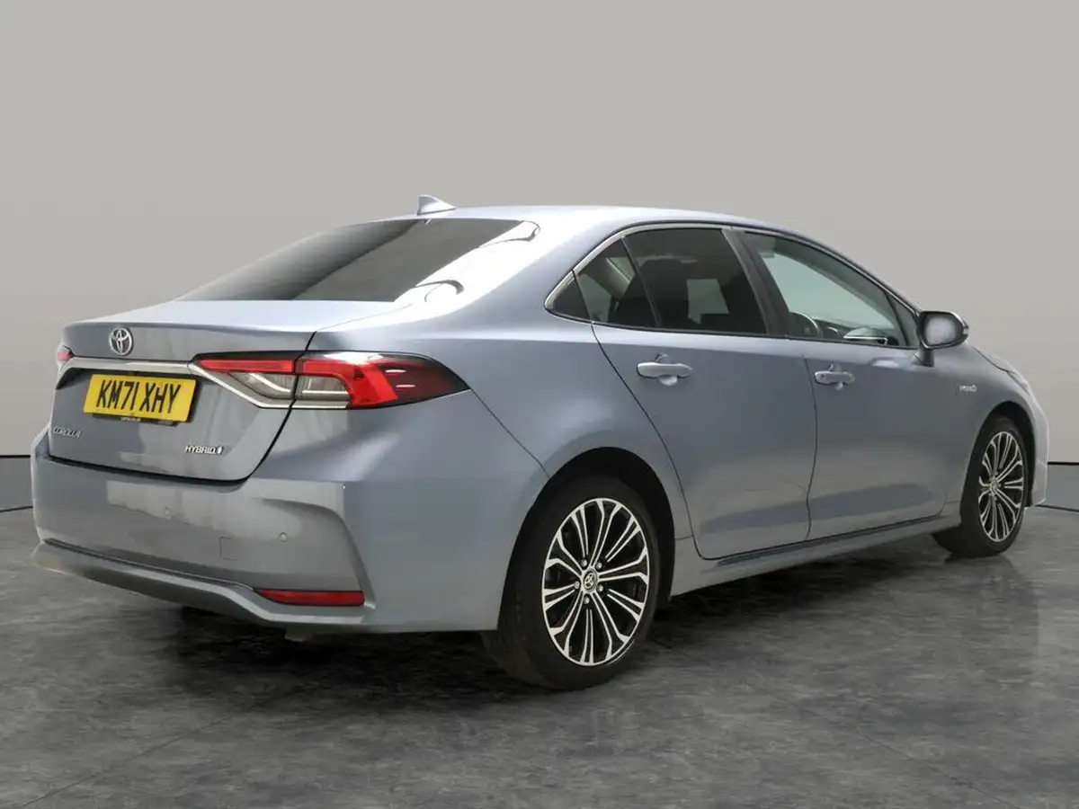 2022-toyota-corolla-18-vvt-i-design-120bhp-saloon-4d-big-8