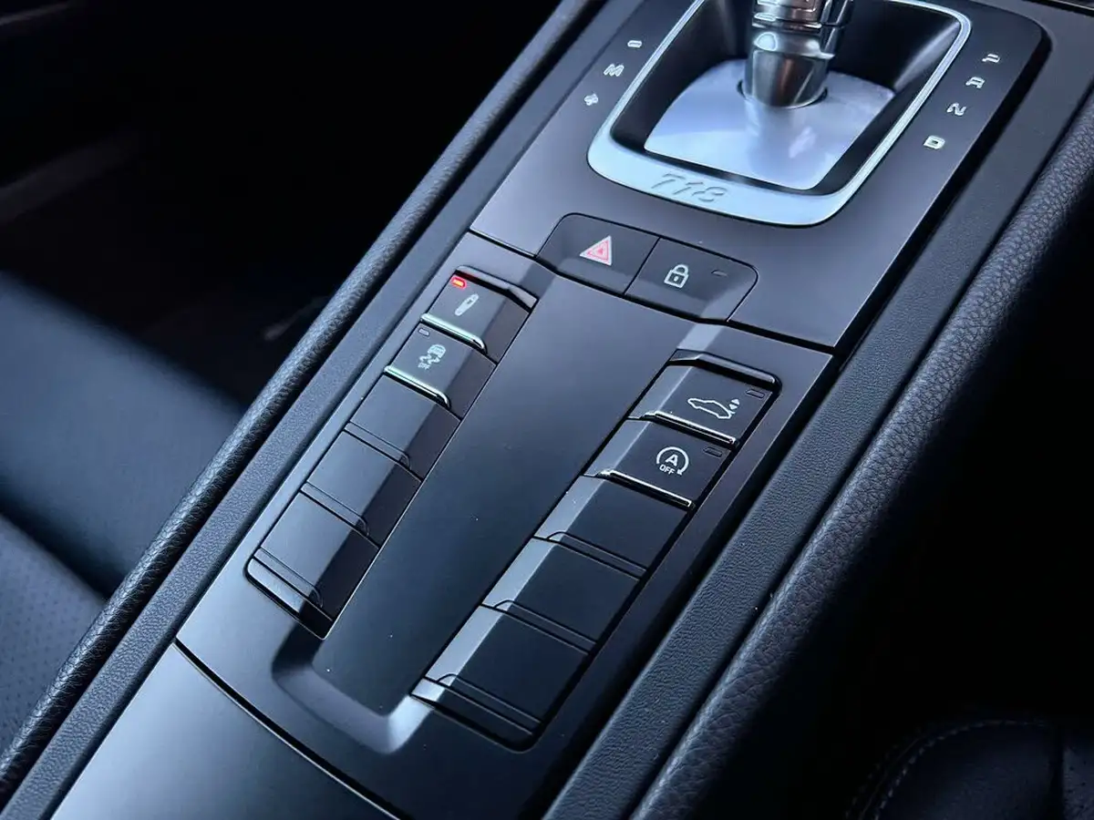 2024-porsche-cayman-718-20-cayman-pdk-big-61