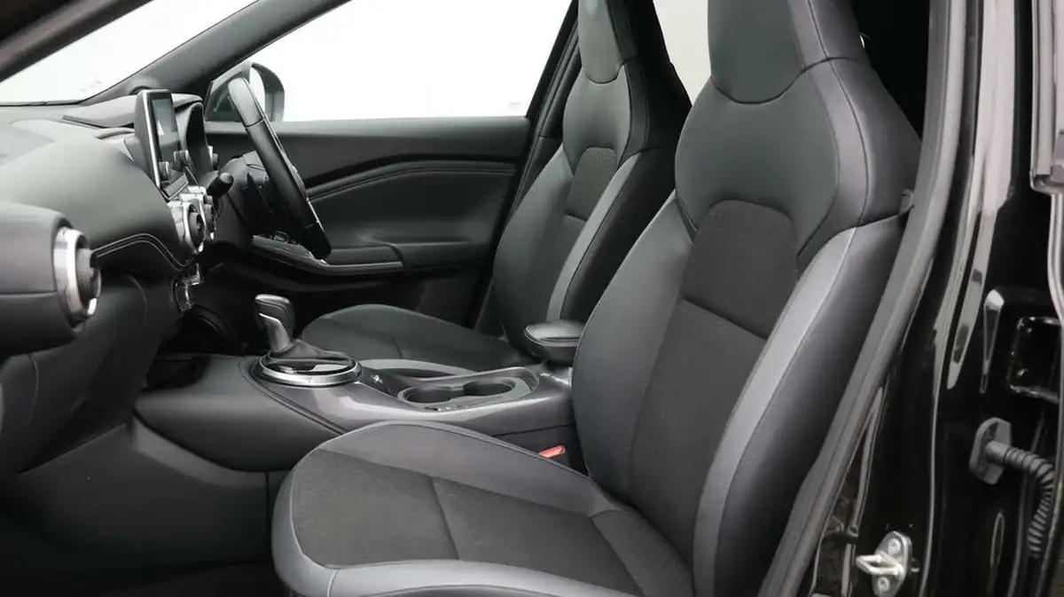 2023-nissan-juke-10-dig-t-n-connecta-dct-big-14