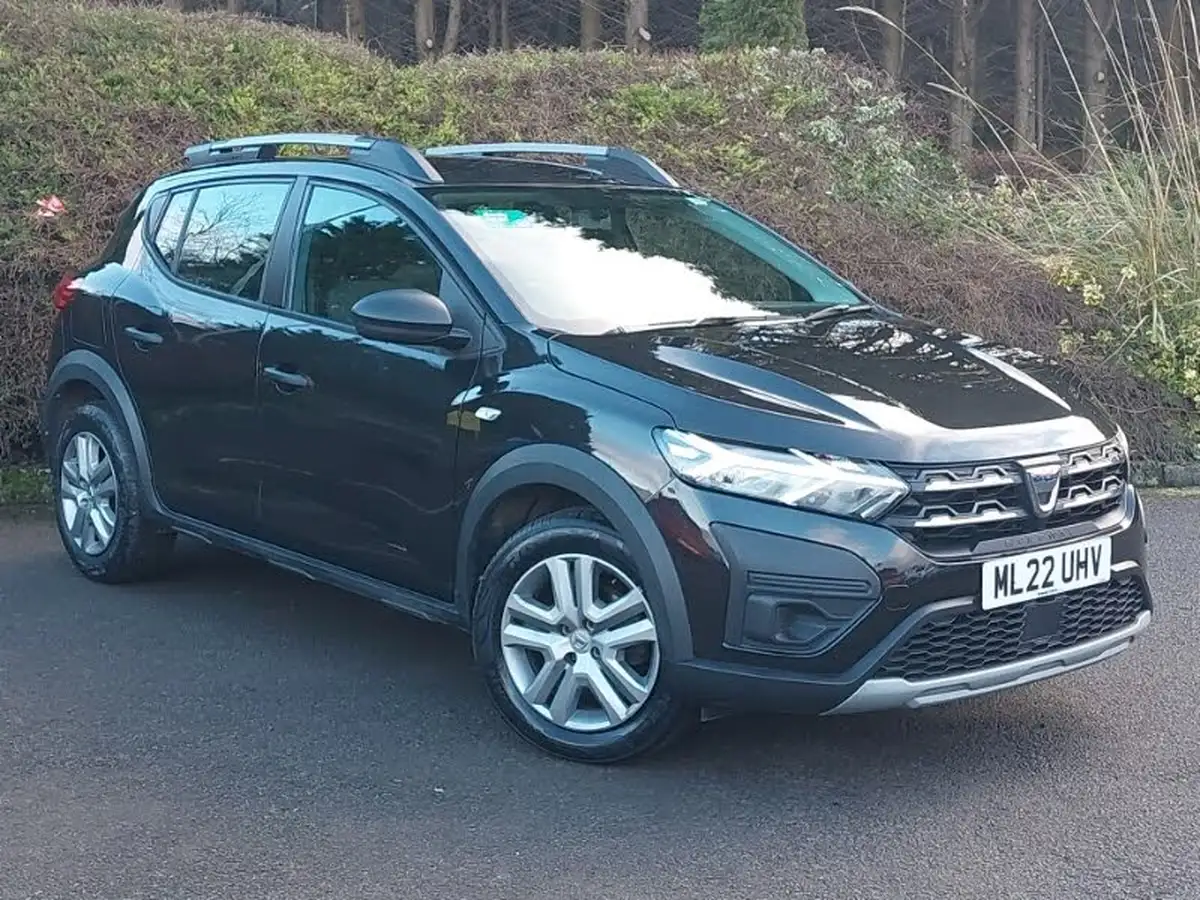 2022-dacia-sandero-stepway-10-tce-essential-90bhp-big-0