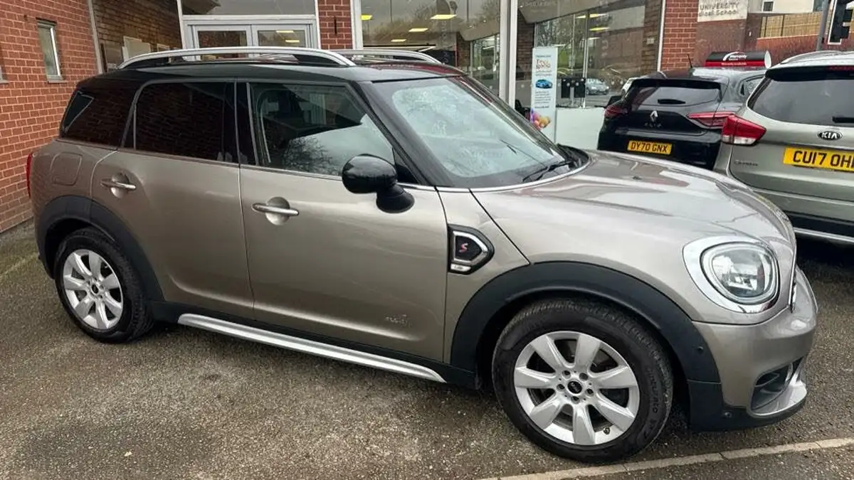 2017-mini-countryman-20-cooper-s-ss-all4-auto-big-19
