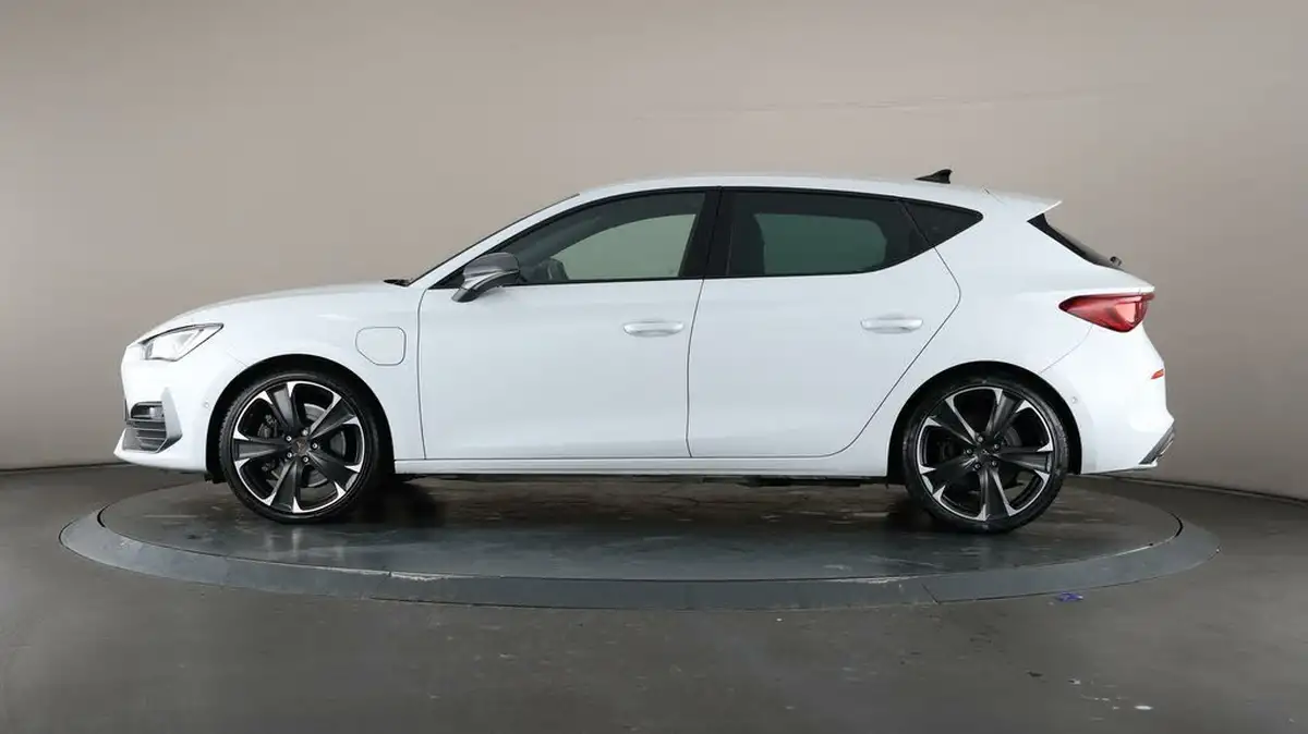 2021-cupra-leon-nf-14-e-hybrid-vz2-hatchback-big-4