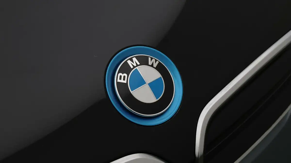 2019-bmw-i3-big-18