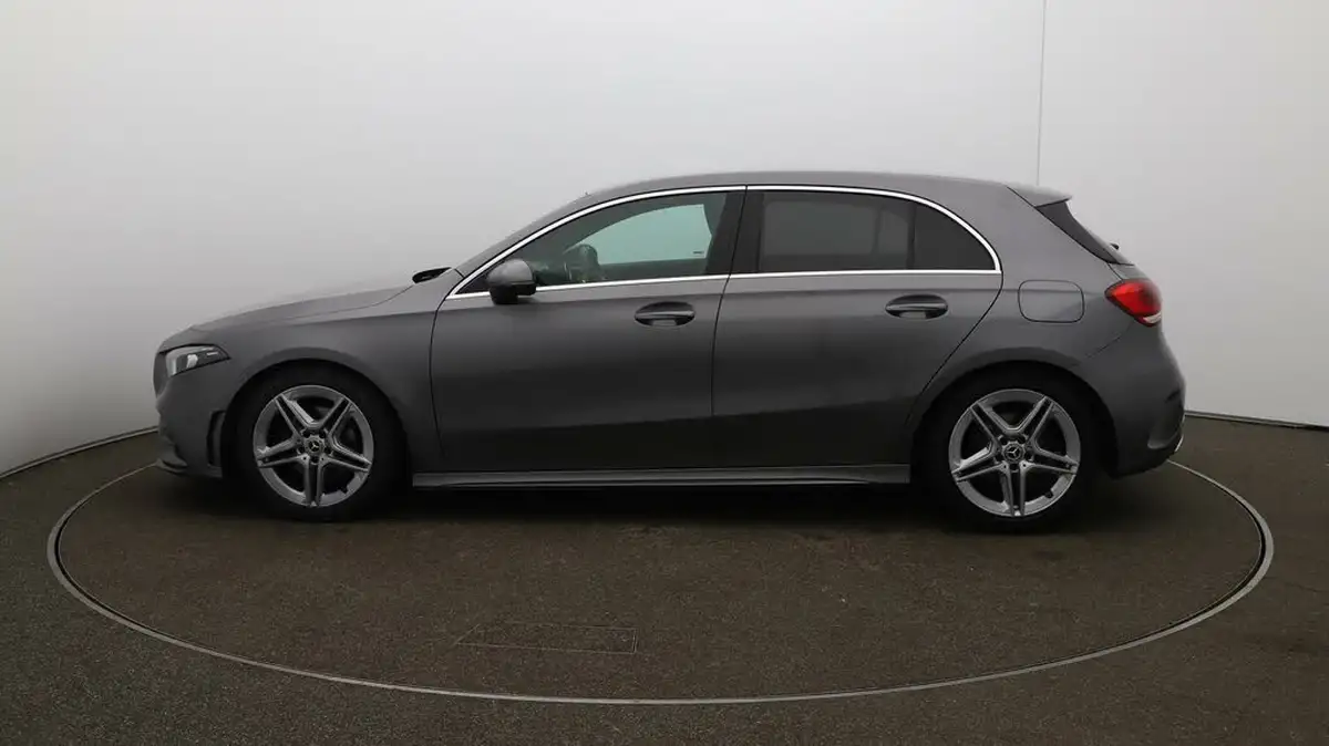 2019-mercedes-benz-a-class-13-a200-amg-line-hatchback-5d-7g-dct-big-60