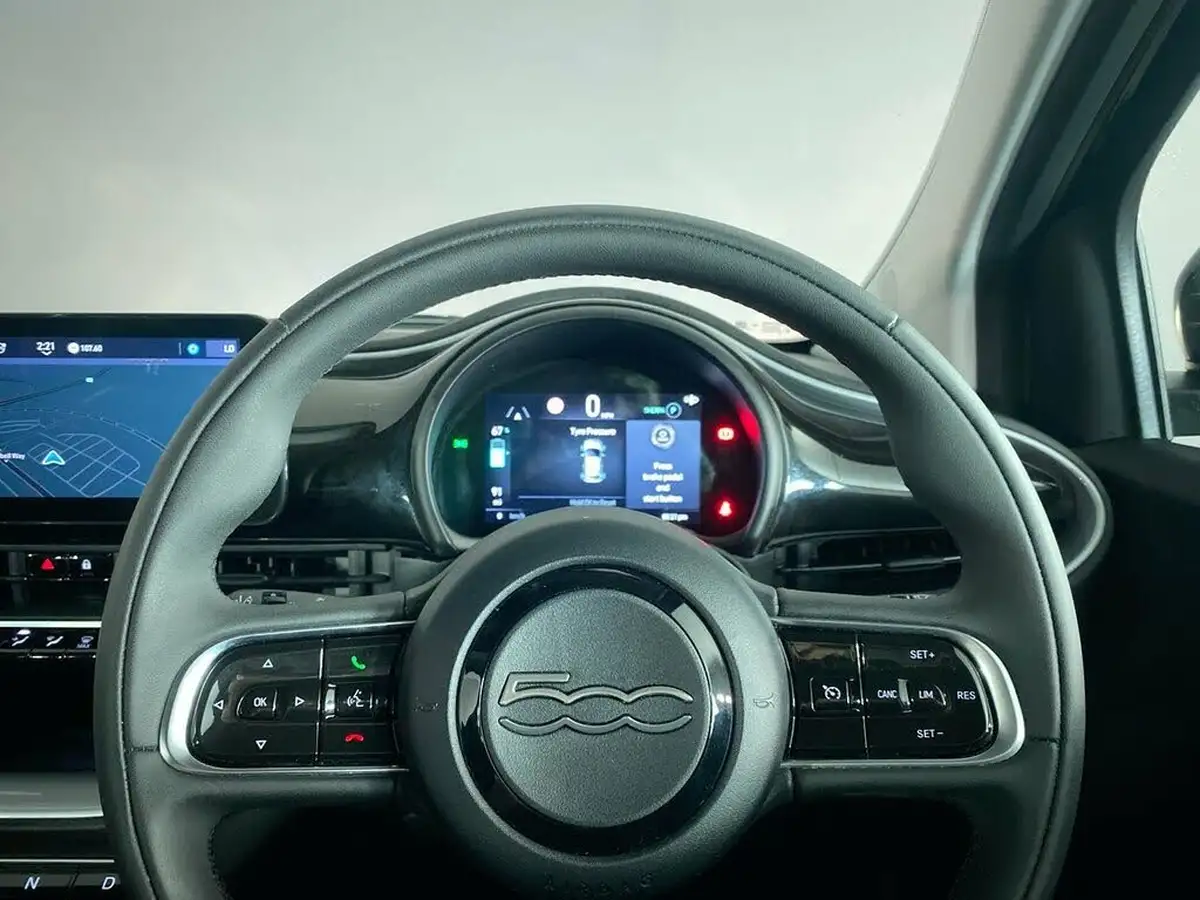 2022-fiat-500-e-icon-117bhp-big-21