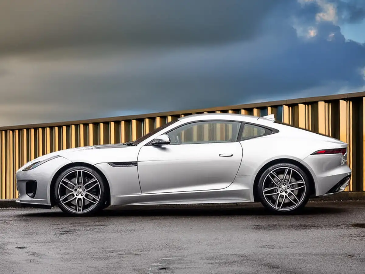 2017-jaguar-f-type-30-v6-sc-r-dynamic-380ps-awd-coupe-auto-big-3