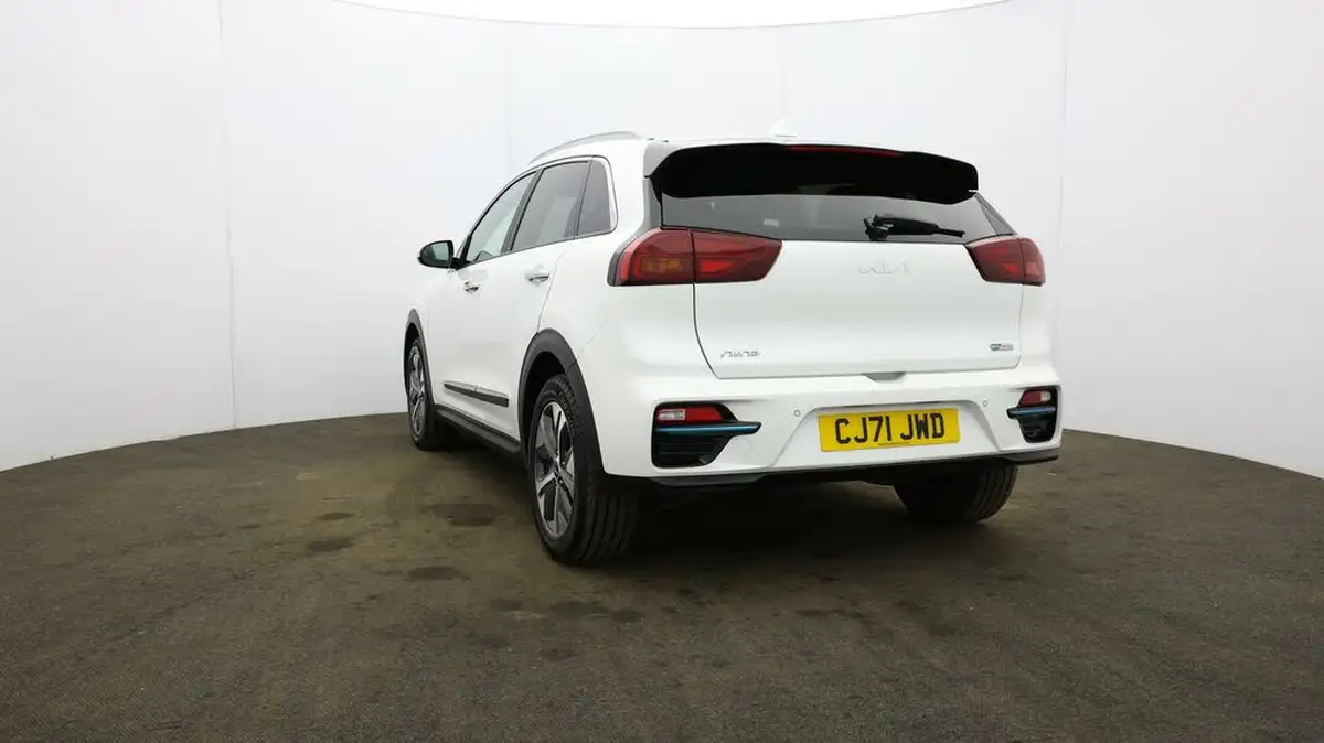 2022-kia-e-niro-ev-4-big-30