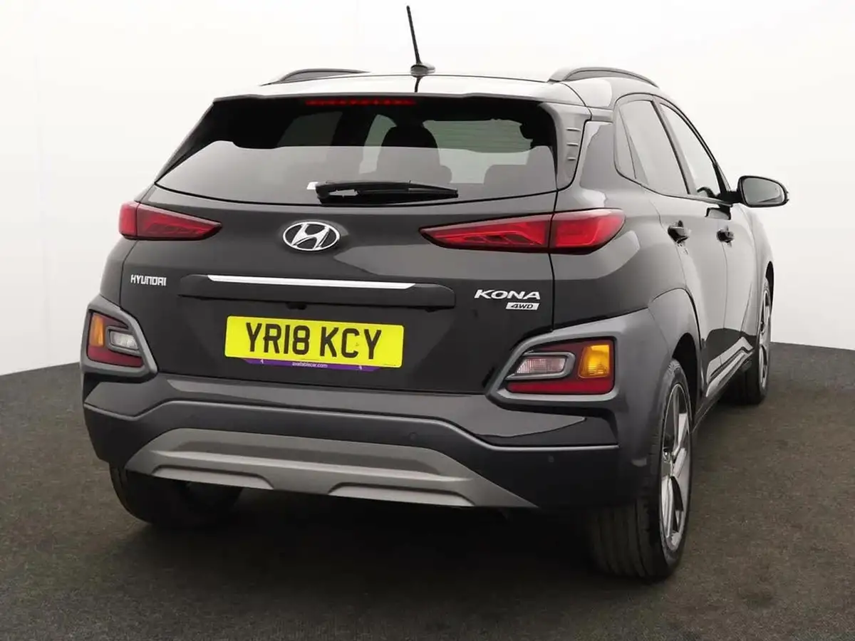 2018-hyundai-kona-16-t-gdi-premium-gt-2-tone-roof-big-4