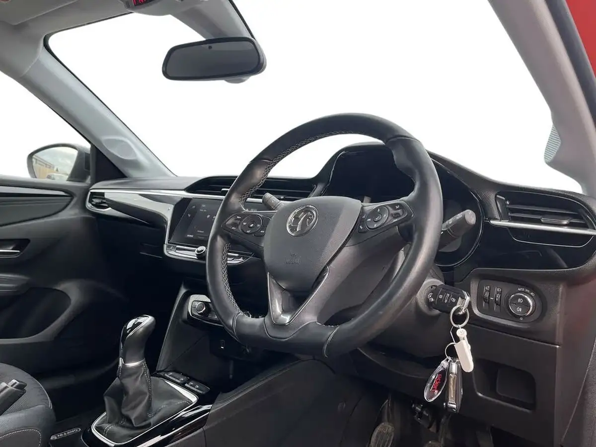 2021-vauxhall-corsa-12i-griffin-edition-big-14