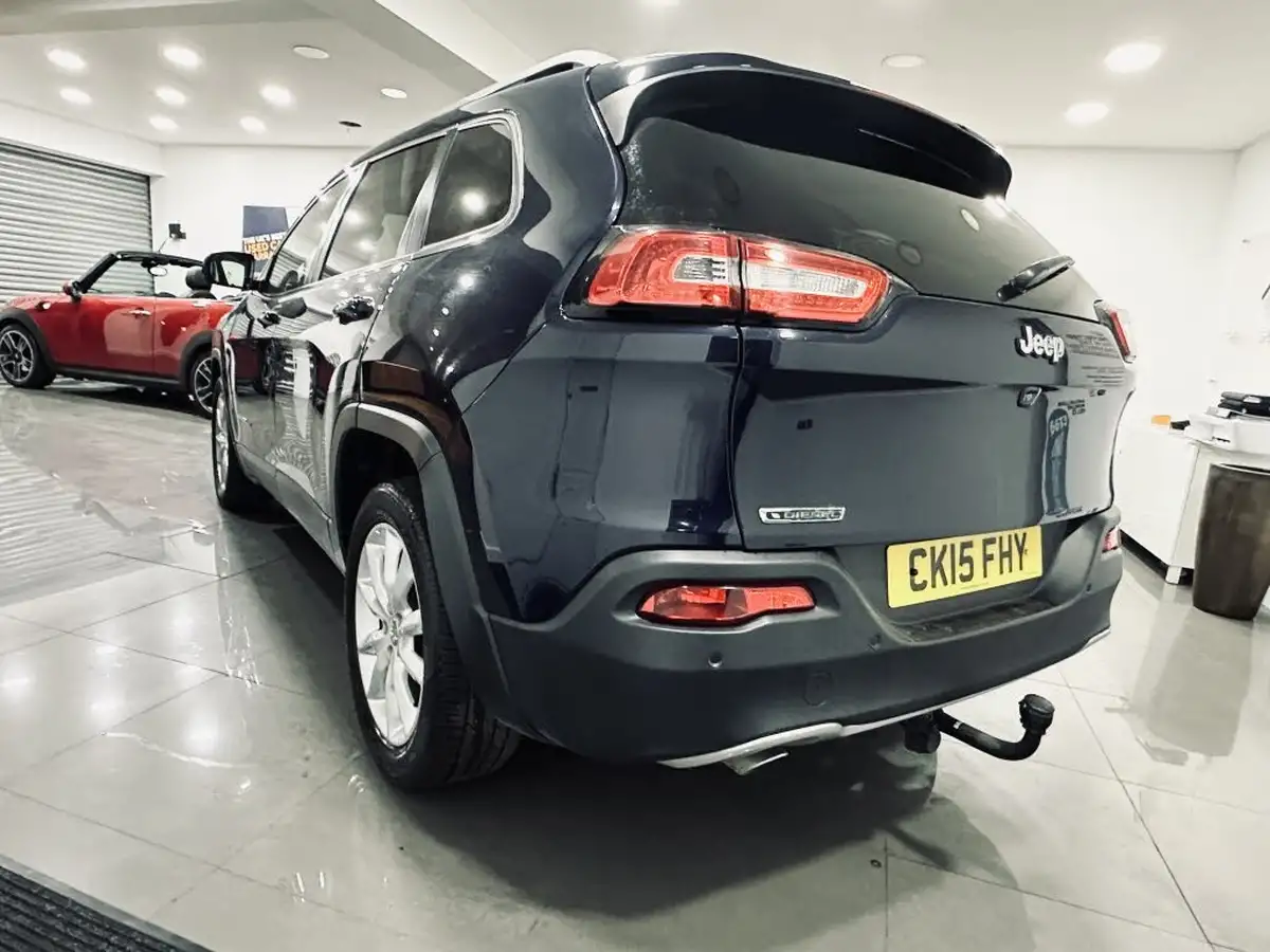 2015-jeep-cherokee-20crd-limited-138bhp-4wd-ss-big-2