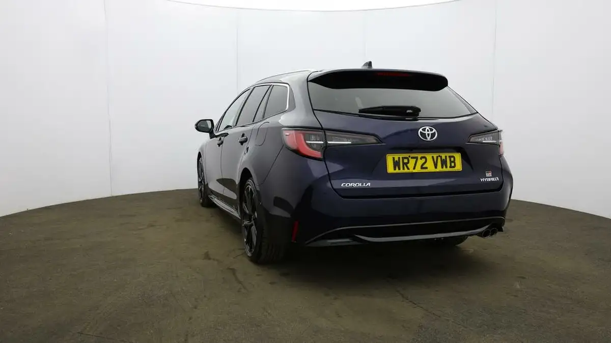 2022-toyota-corolla-20-vvt-i-gr-sport-193bhp-touring-sports-big-29