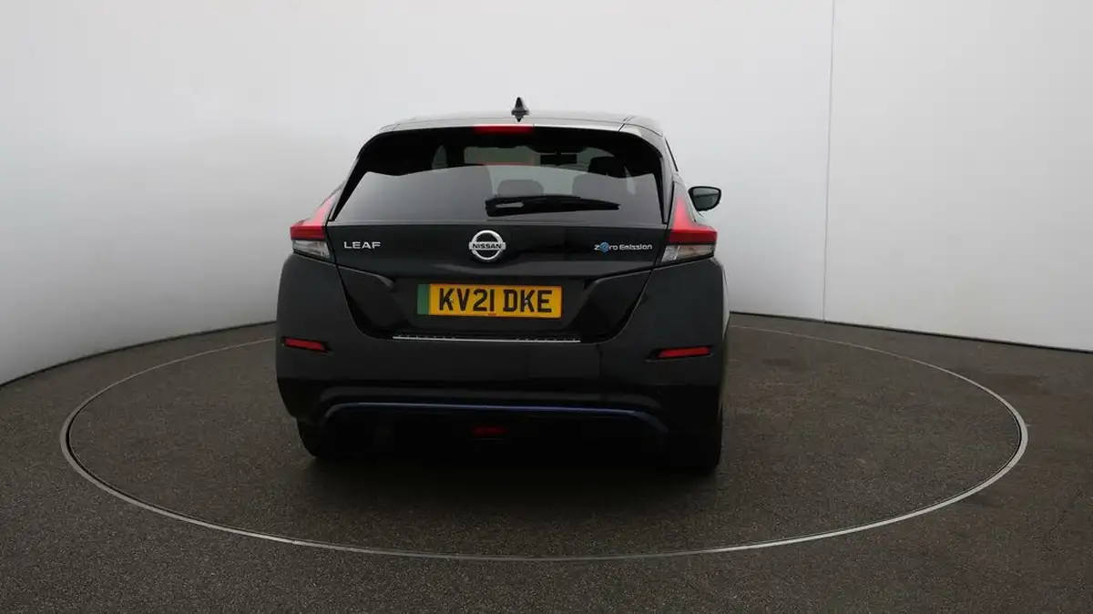 2021-nissan-leaf-e-10-40kwh-big-6