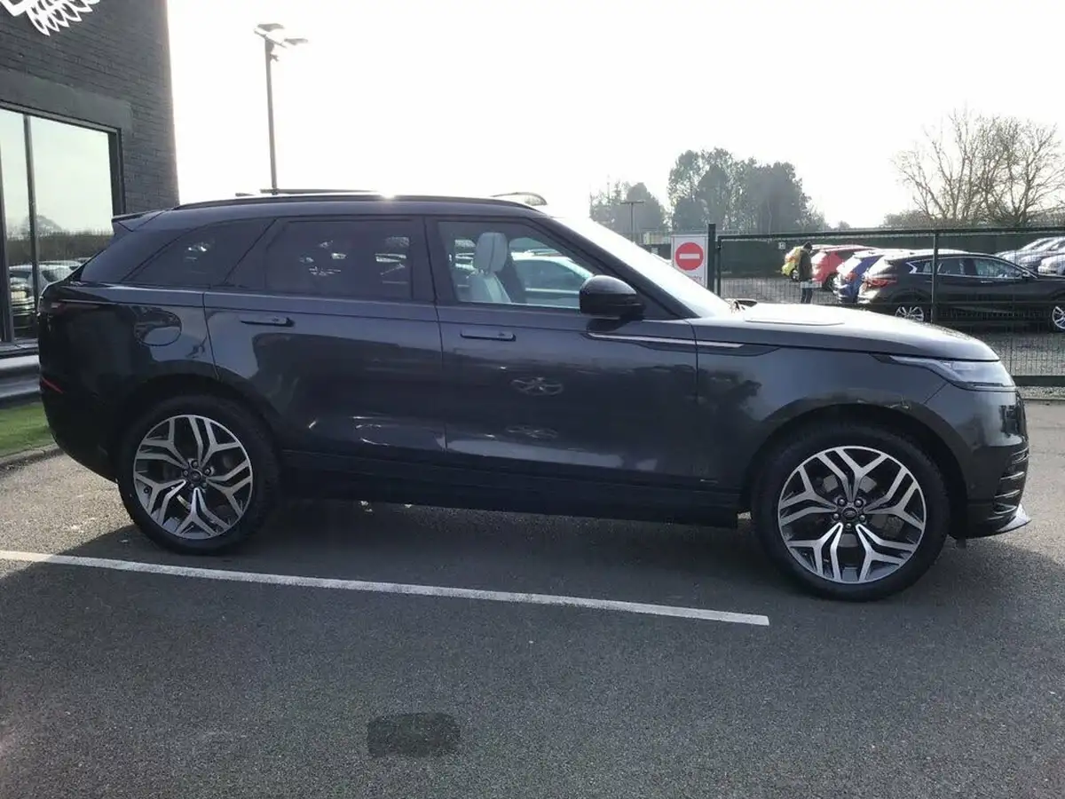 2020-land-rover-range-rover-velar-20-d240-r-dynamic-hse-big-8