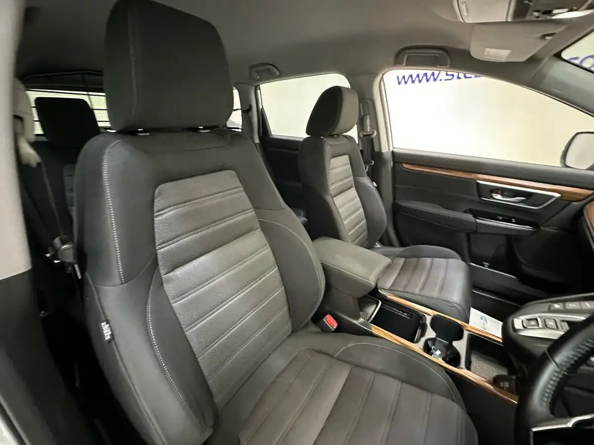 2019-honda-cr-v-20-i-mmd-se-4wd-big-10