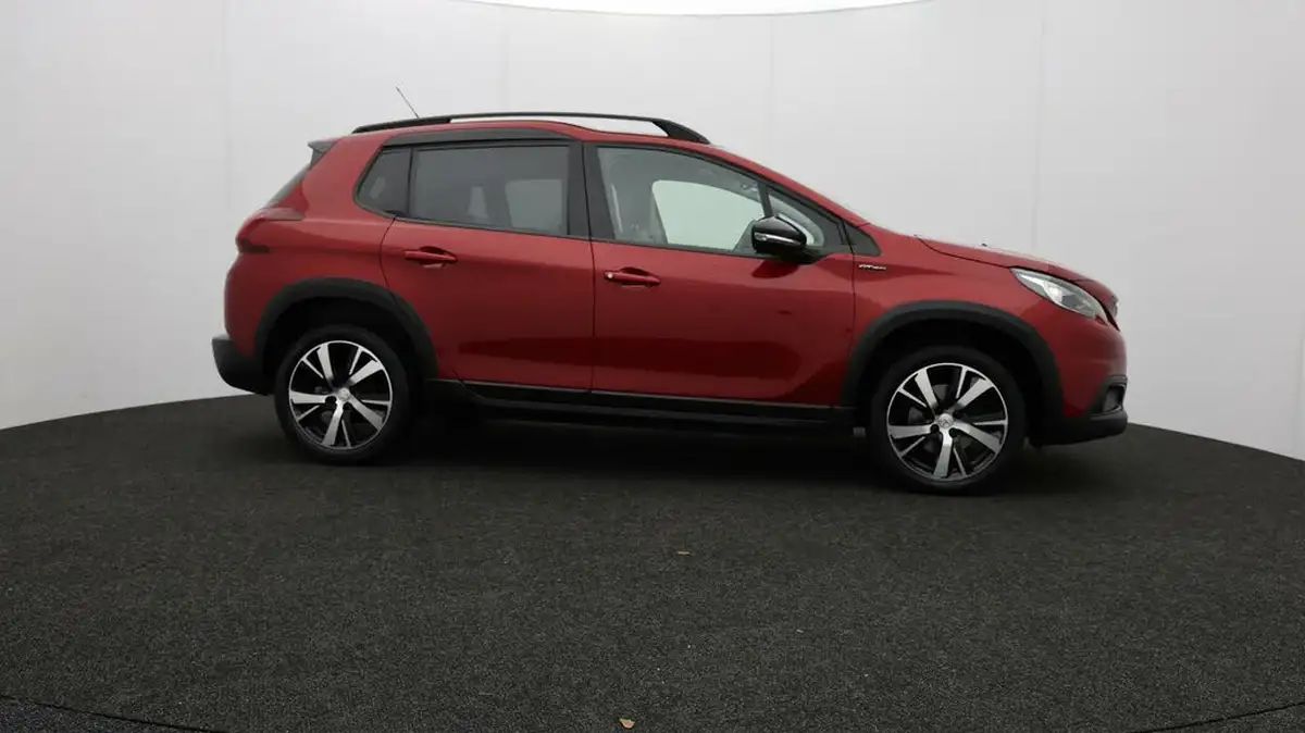 2019-peugeot-2008-suv-12-puretech-gt-line-110bhp-eat6-big-41