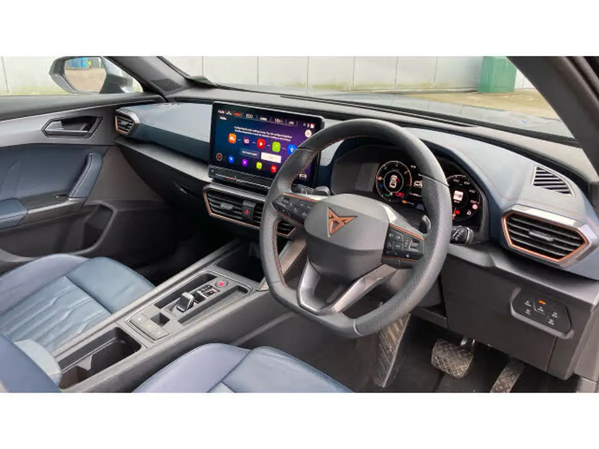 2024-cupra-formentor-14-e-hybrid-v2-big-10