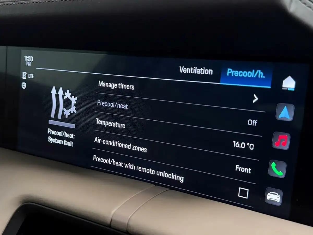 2022-porsche-taycan-e-base-476ps-performance-battery-plus-big-60