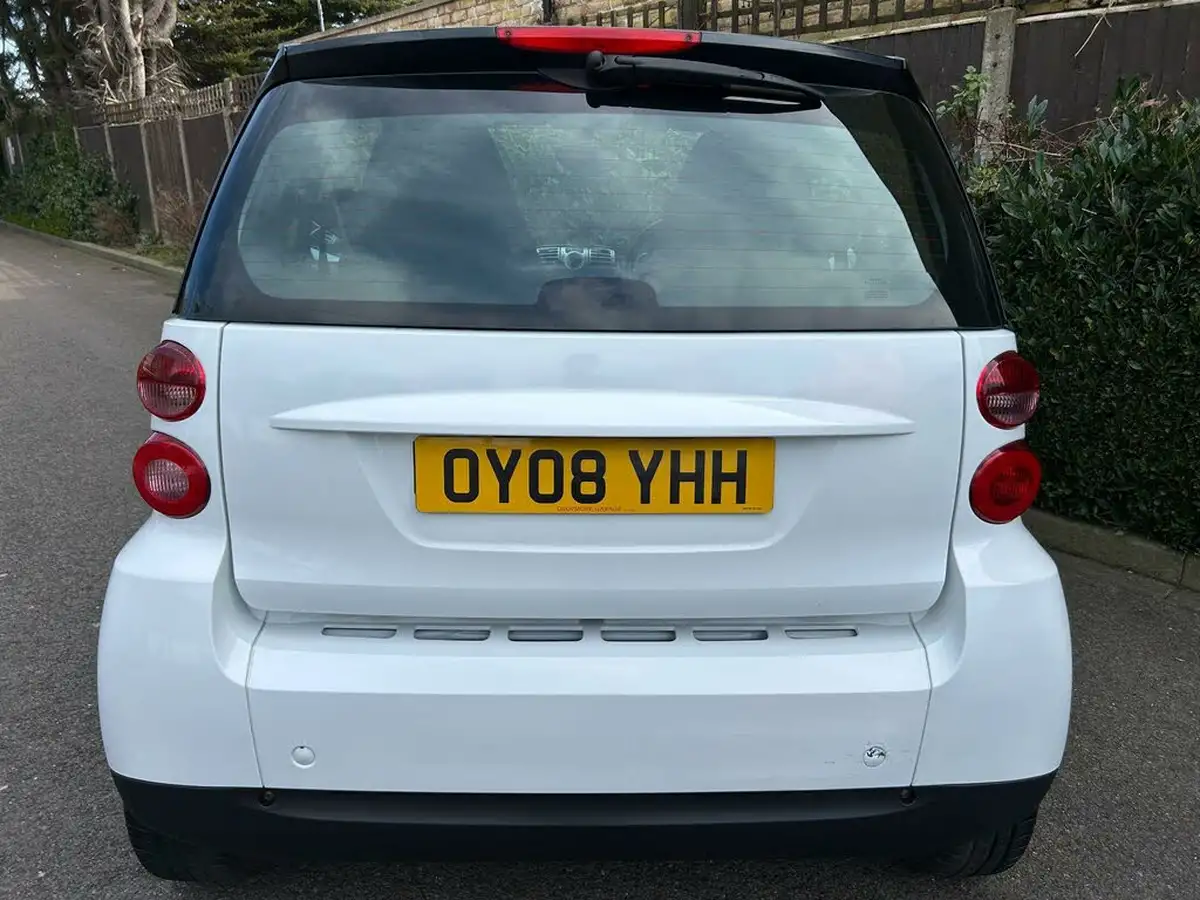 2008-smart-fortwo-10-passion-71bhp-coupe-big-2
