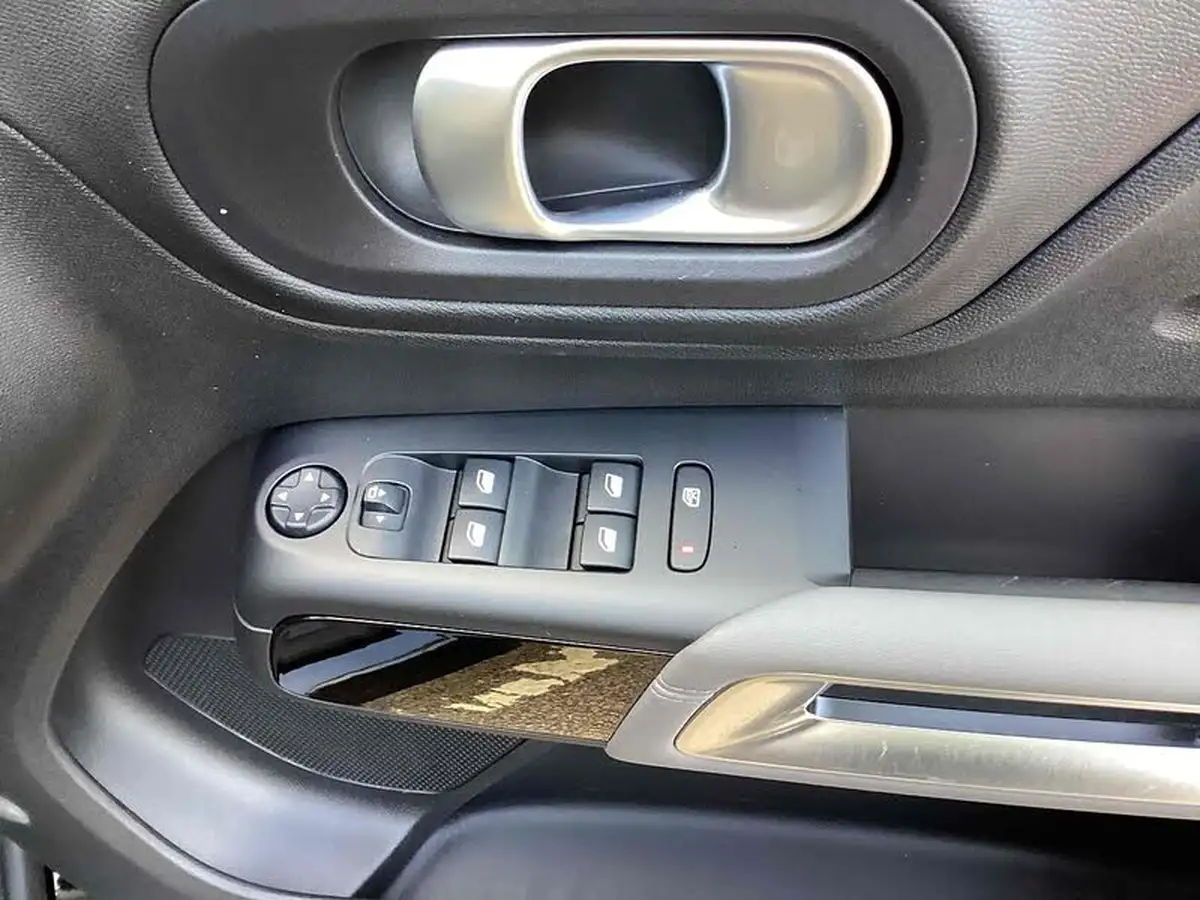 2021-citroen-c5-aircross-12-puretech-shine-big-19