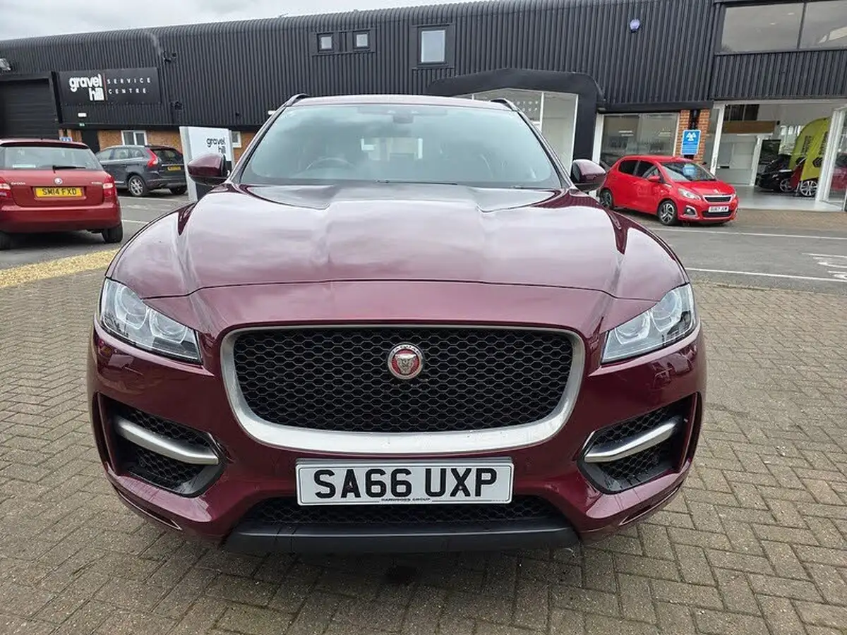 2016-jaguar-f-pace-20-i4d-r-sport-awd-auto-big-1