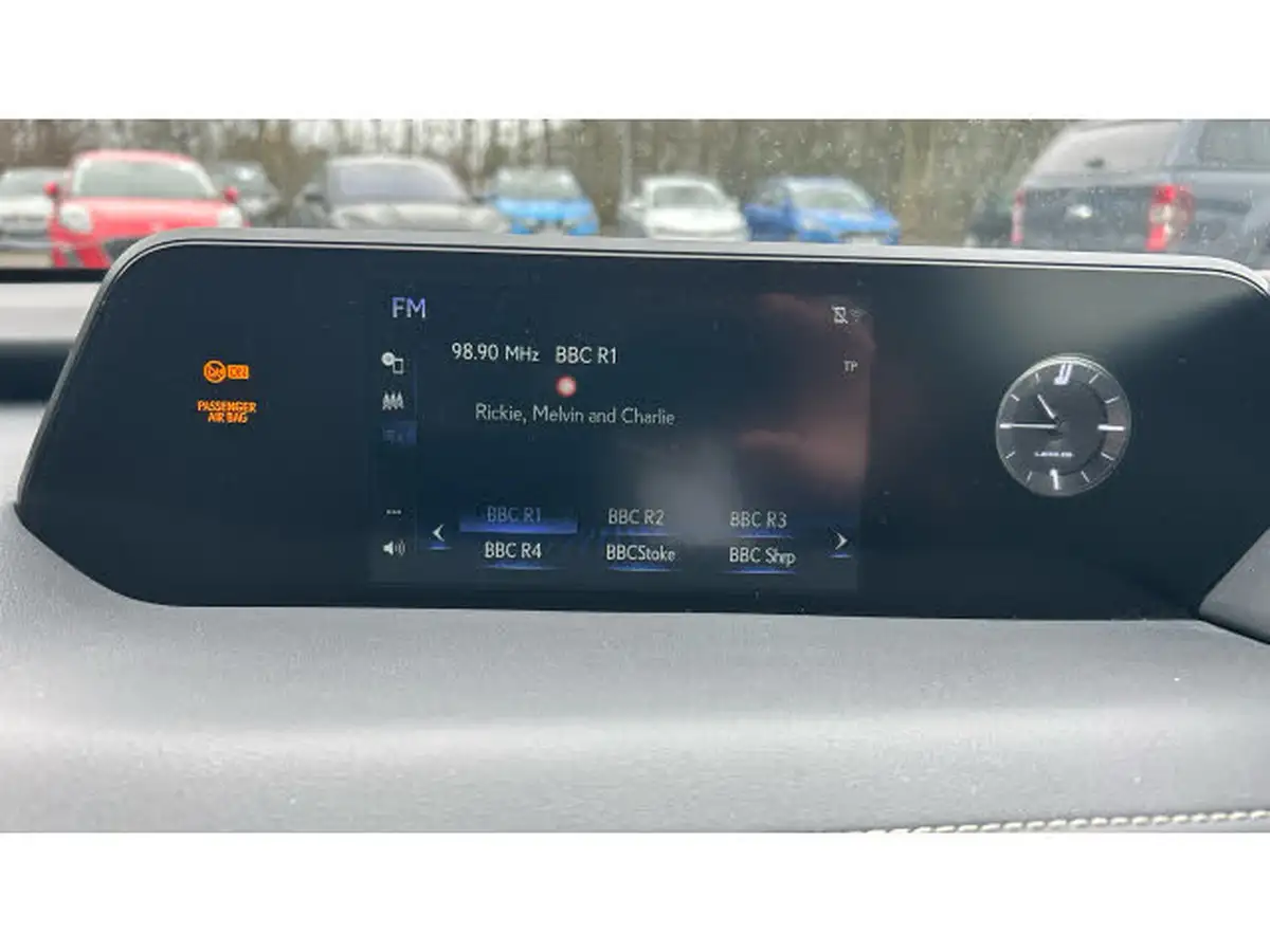 2020-lexus-ux-250h-20-ux-premium-pack-with-navigation-big-21