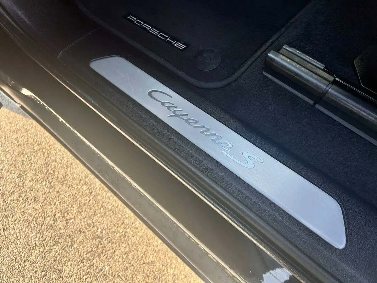 2020-porsche-cayenne-29-v6-s-coupe-big-78