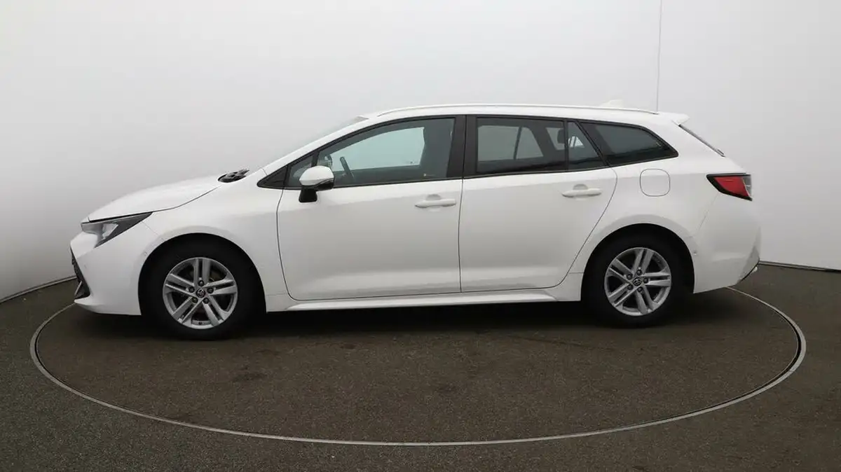 2021-toyota-corolla-18-vvt-i-icon-tech-spare-wheel-touring-sports-5d-big-56