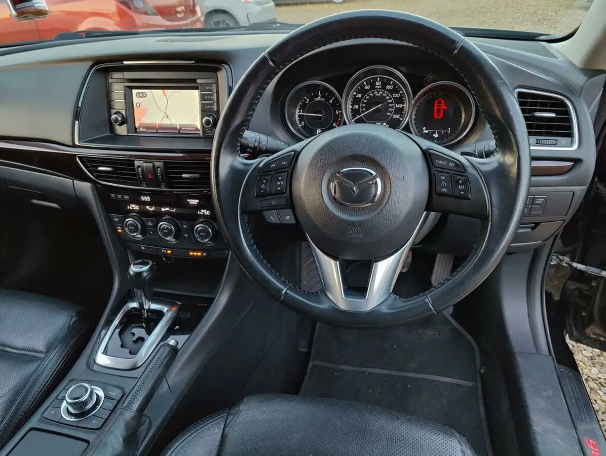 2014-mazda-mazda6-22td-sport-175ps-nav-tourer-5d-auto-big-24