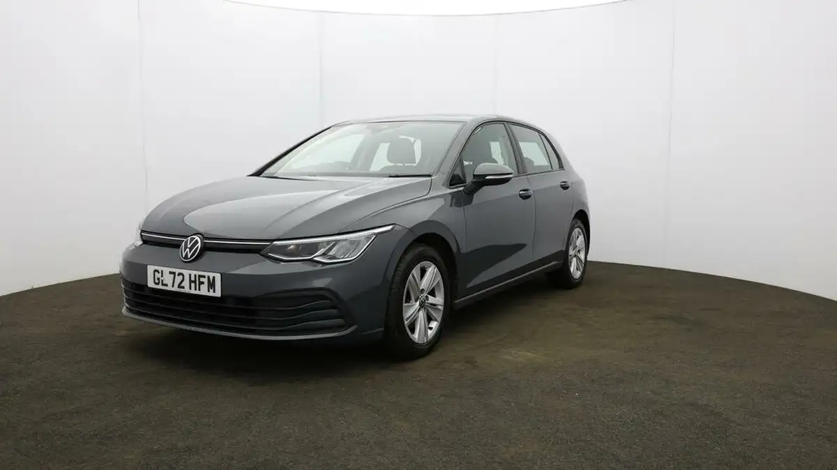 2022-volkswagen-golf-15-tsi-life-150ps-hatchback-big-36