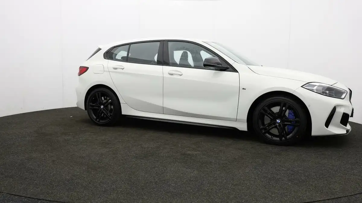 2023-bmw-1-series-20-m135i-xdrive-pro-pack-big-36