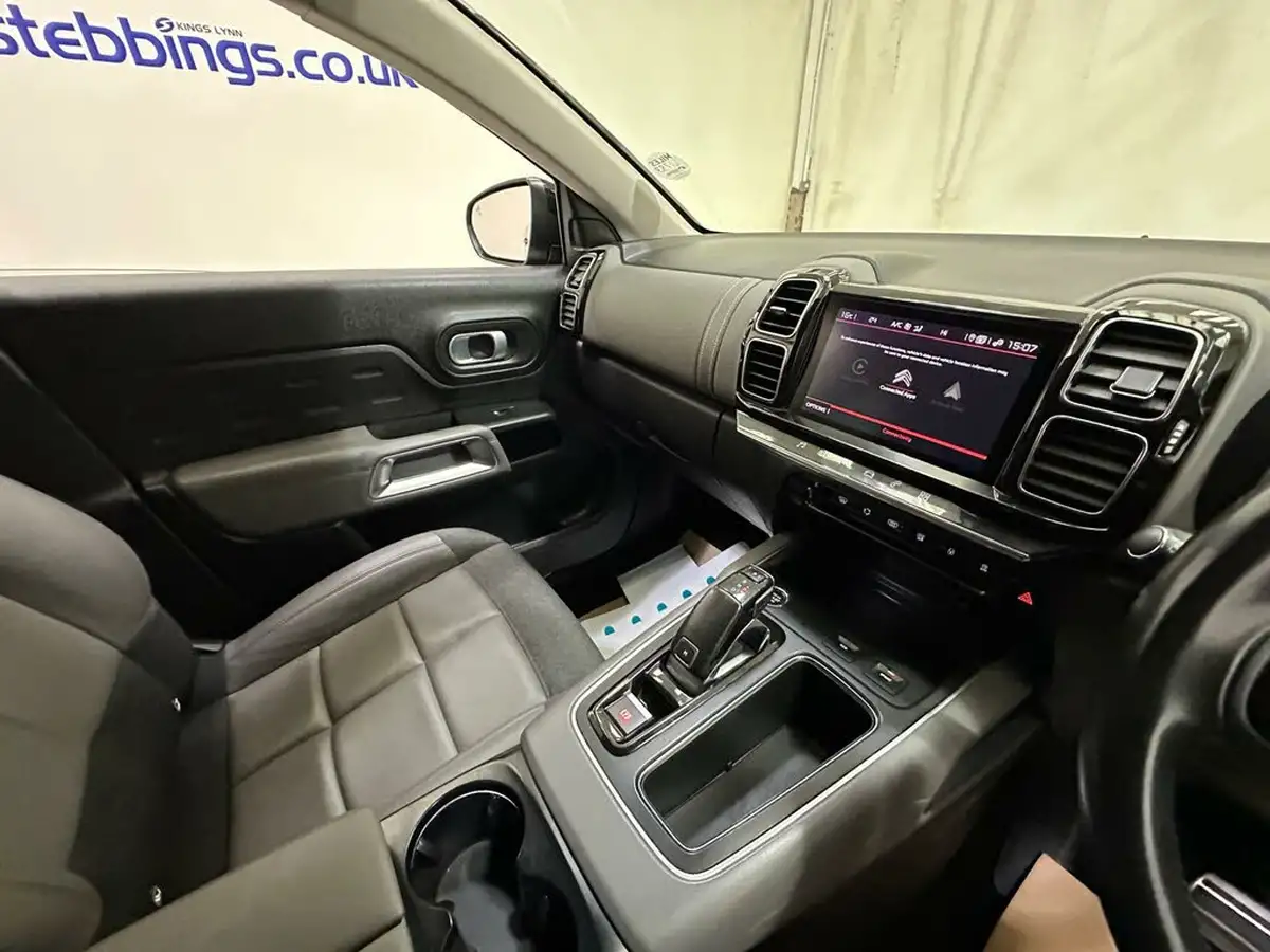 2021-citroen-c5-aircross-12-puretech-shine-plus-eat8-big-15
