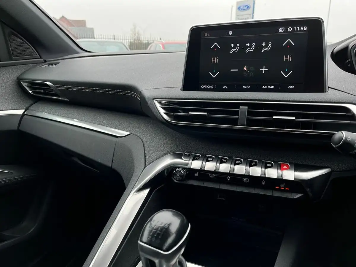 2019-peugeot-3008-suv-12-puretech-gt-line-premium-big-42