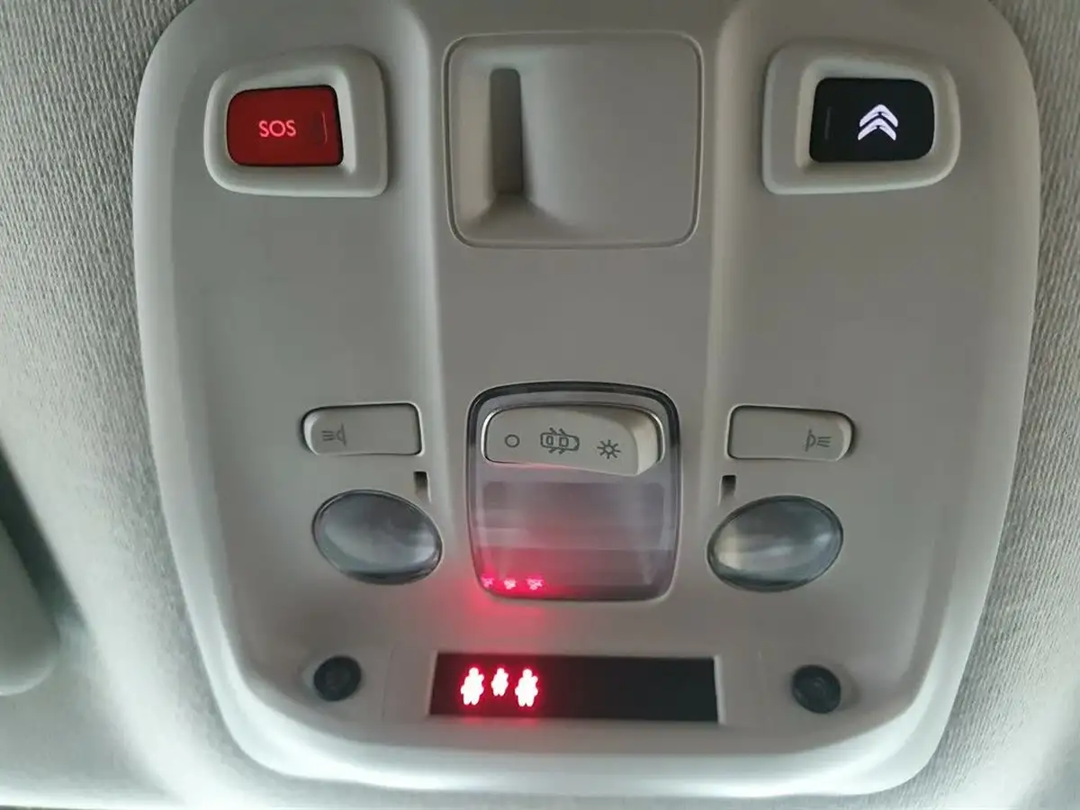 2019-citroen-dispatch-20bluehdi-enterprise-m-1400-120pseu6d-ss-panel-big-20