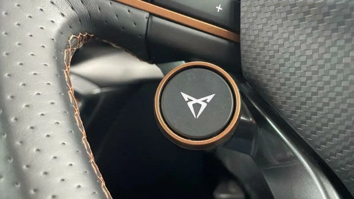 2021-cupra-formentor-20-tsi-vz2-big-24