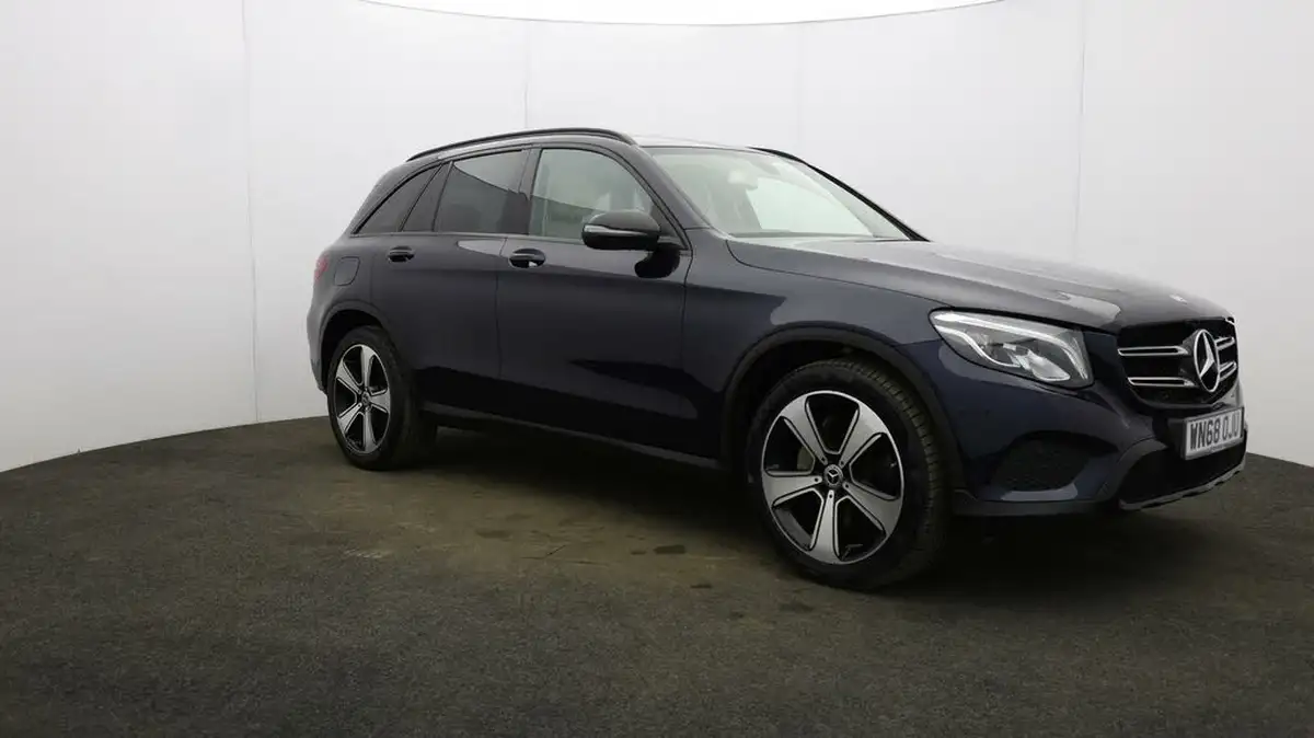 2018-mercedes-benz-glc-class-21d-glc220d-urban-edition-big-41
