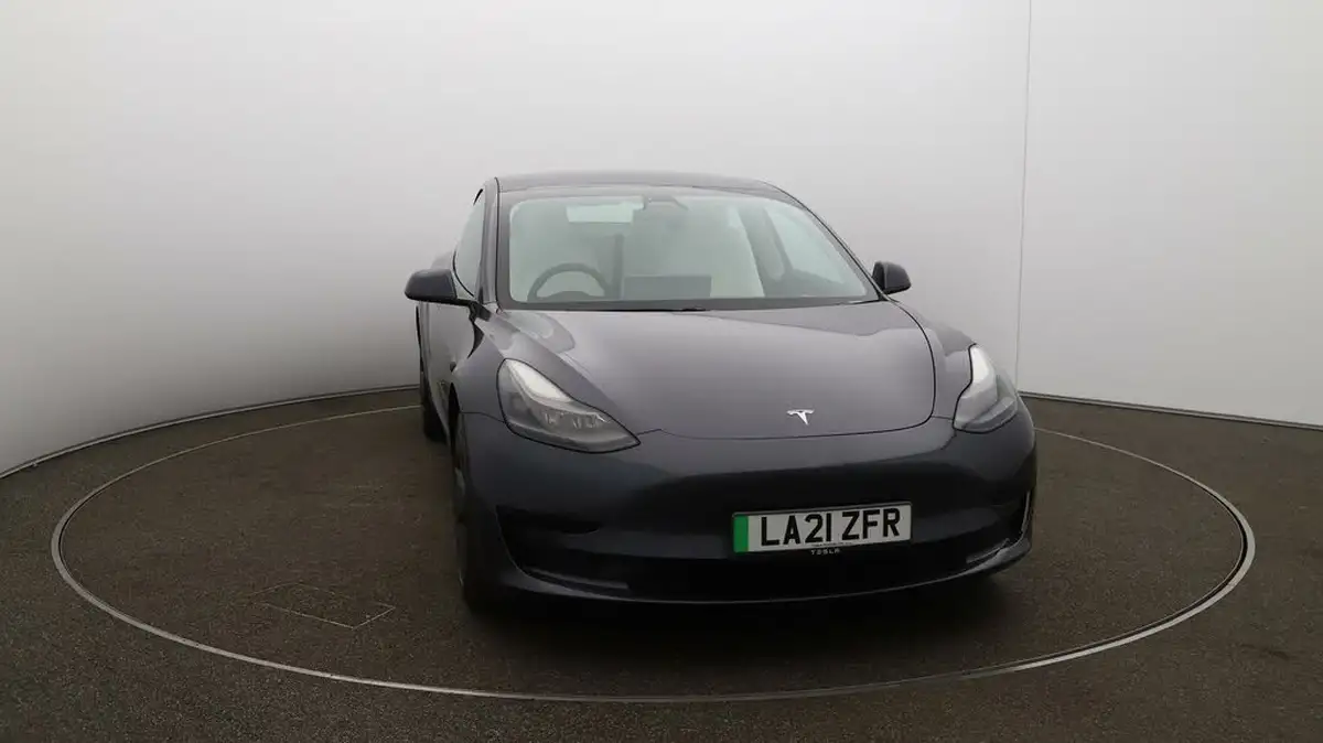 2021-tesla-model-3-e-standard-plus-big-31