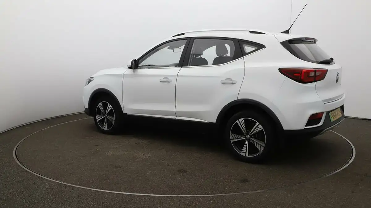2021-mg-zs-suv-e-exclusive-ev-big-29
