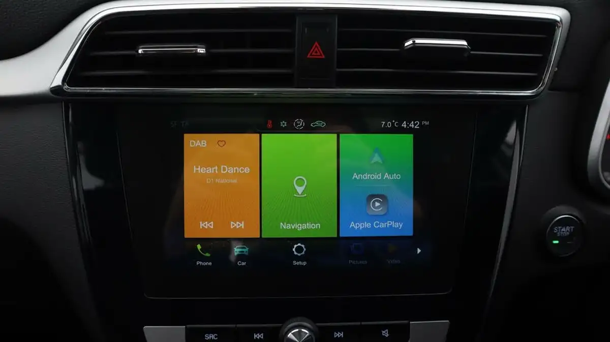 2021-mg-zs-suv-e-exclusive-ev-big-11