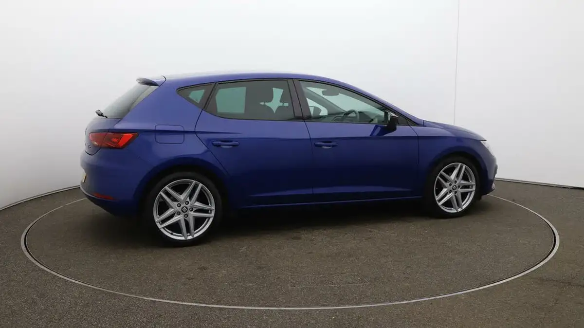 2020-seat-leon-15-tsi-evo-fr-black-edition-150ps-hatchback-dsg-big-43