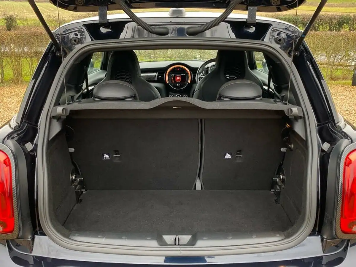 2019-mini-cooper-20-cooper-s-sport-189bhp-hatchback-3d-big-32