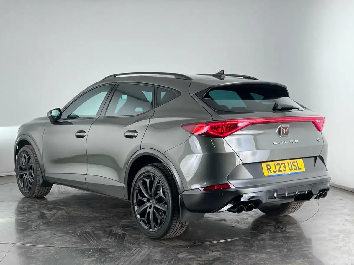 2023-cupra-formentor-20-tsi-vzn-big-2